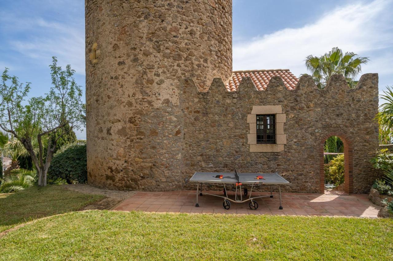 Castillo Can Xirau, Propiedad Exclusiva Con Piscina & Aircon Villa Santa Susanna Exterior foto