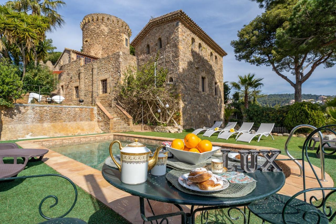 Castillo Can Xirau, Propiedad Exclusiva Con Piscina & Aircon Villa Santa Susanna Exterior foto